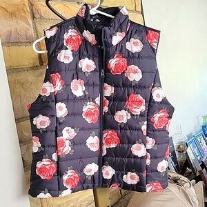 LOFT puffy vest with flower print Size large